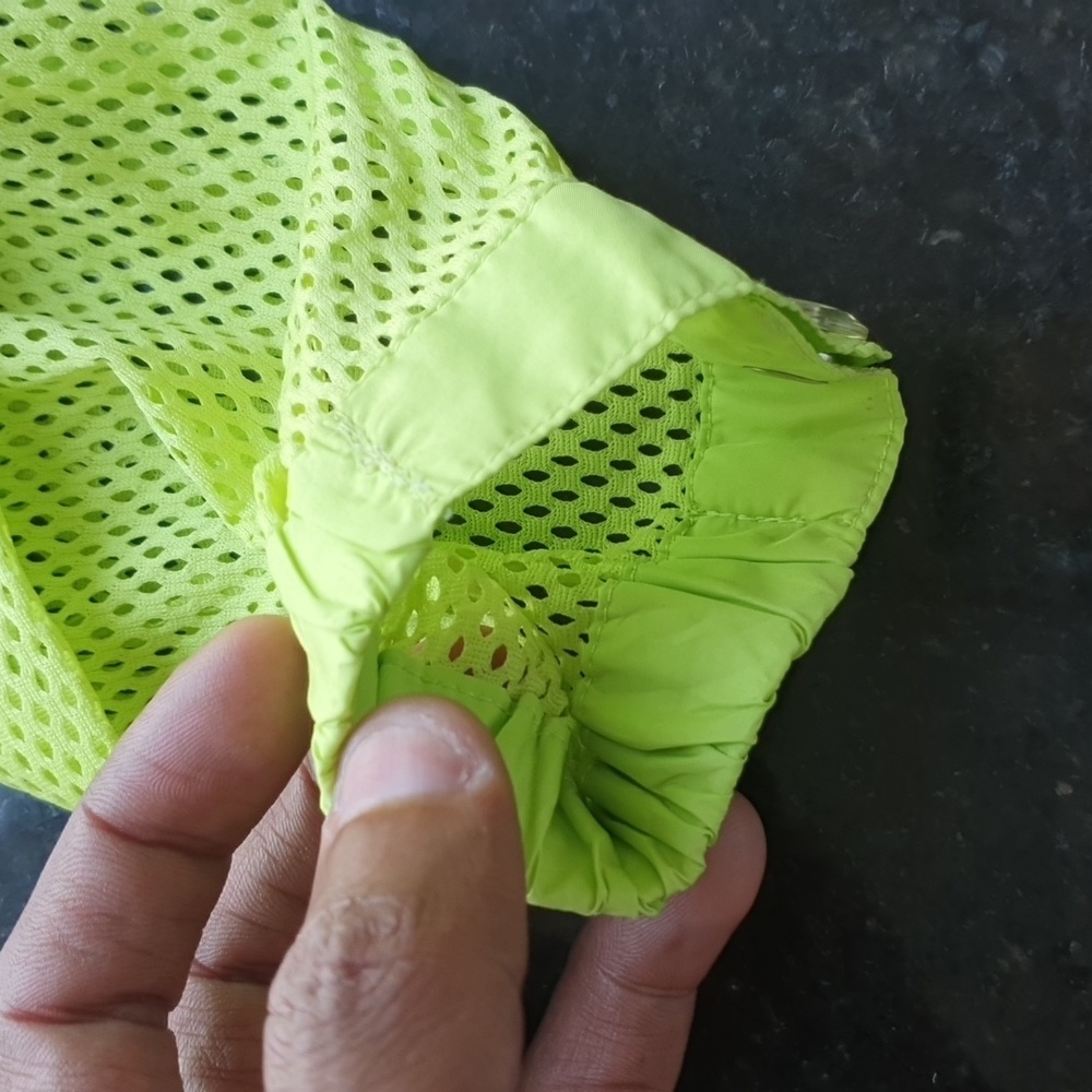 Beautiful Unisex Neon Windcheater Condition 9:10 - Picture 10 of 12